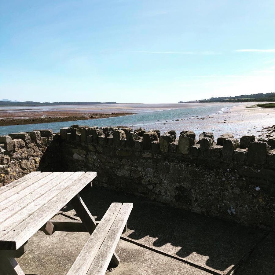 Seren Cottage By The Sea Llangadwaladr  Bagian luar foto